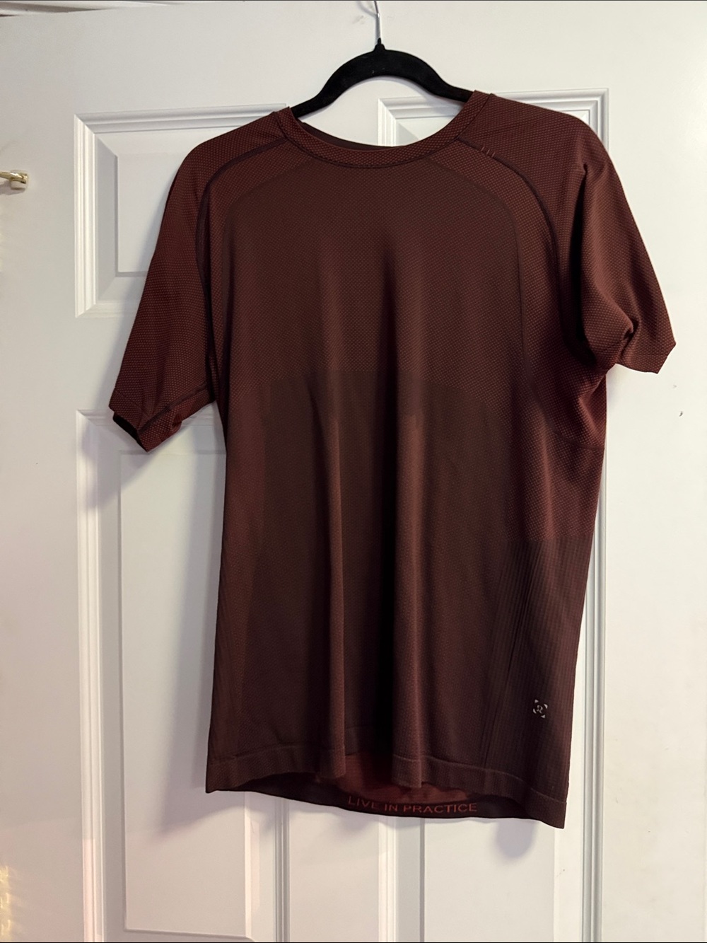 Men's Performance Short-Sleeve Shirt